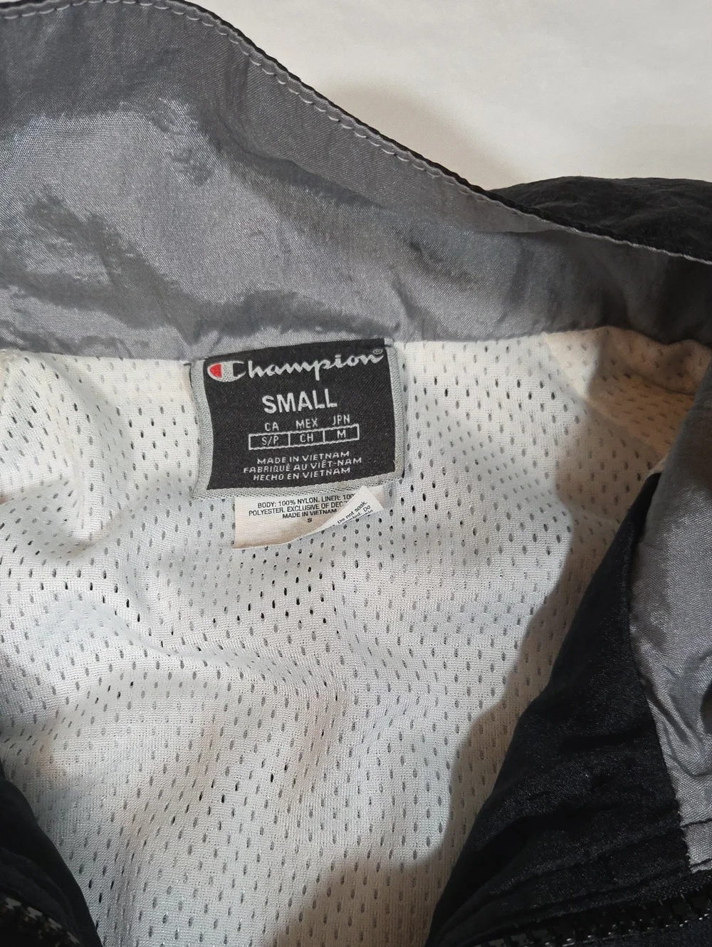 Champion Brand Full Zip Windbreaker Men's Small Black/Silver
